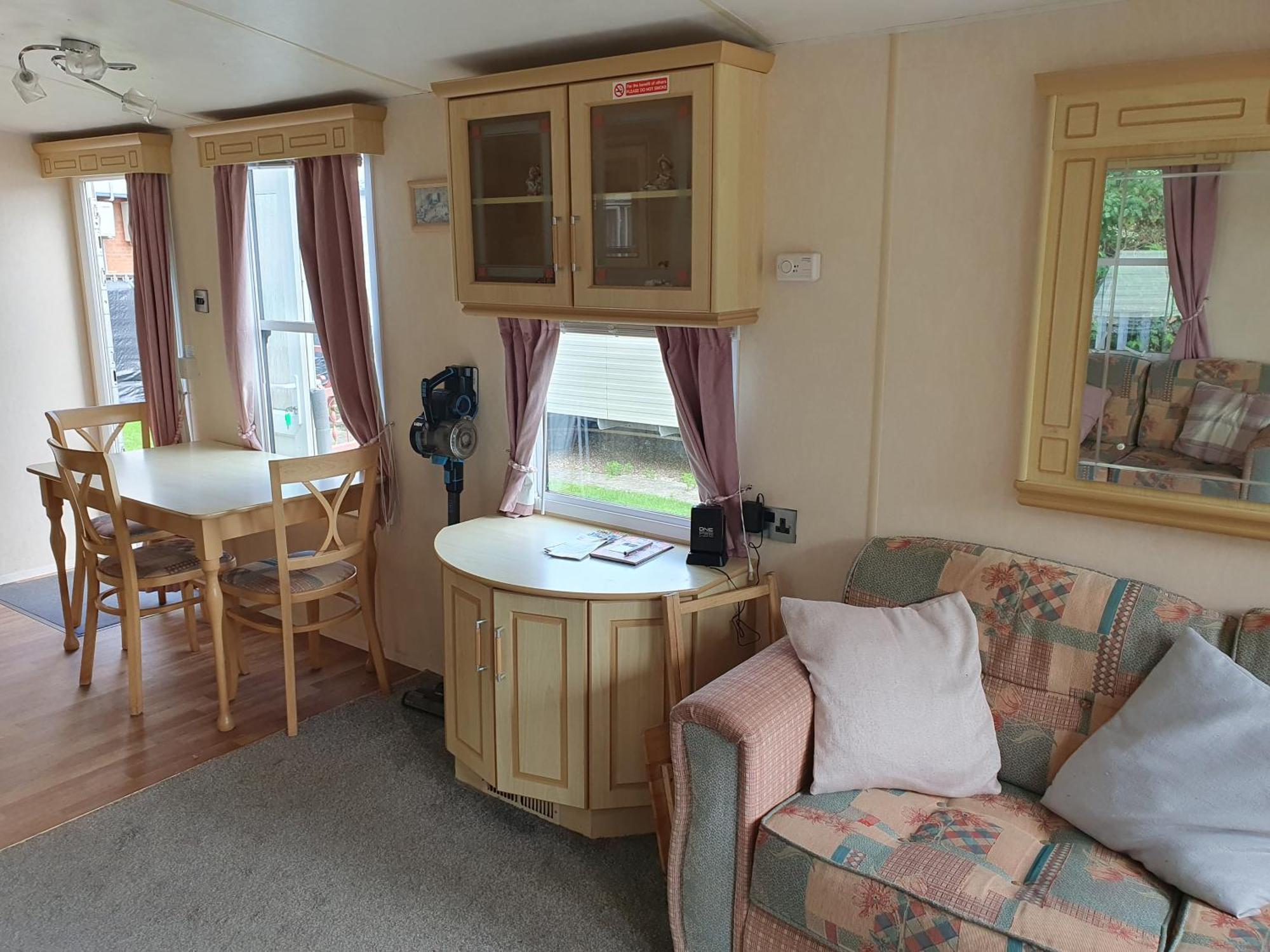 Seaview Debonair Super 6 Berth Blow Heated Hotel Ingoldmells Exterior photo