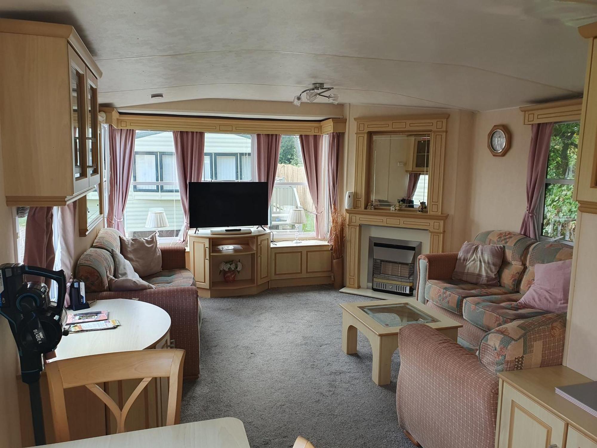 Seaview Debonair Super 6 Berth Blow Heated Hotel Ingoldmells Exterior photo